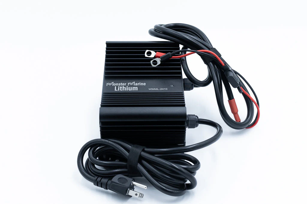 BLACK WIDOW 24V 10A Waterproof Lithium Battery Charger - Image 3
