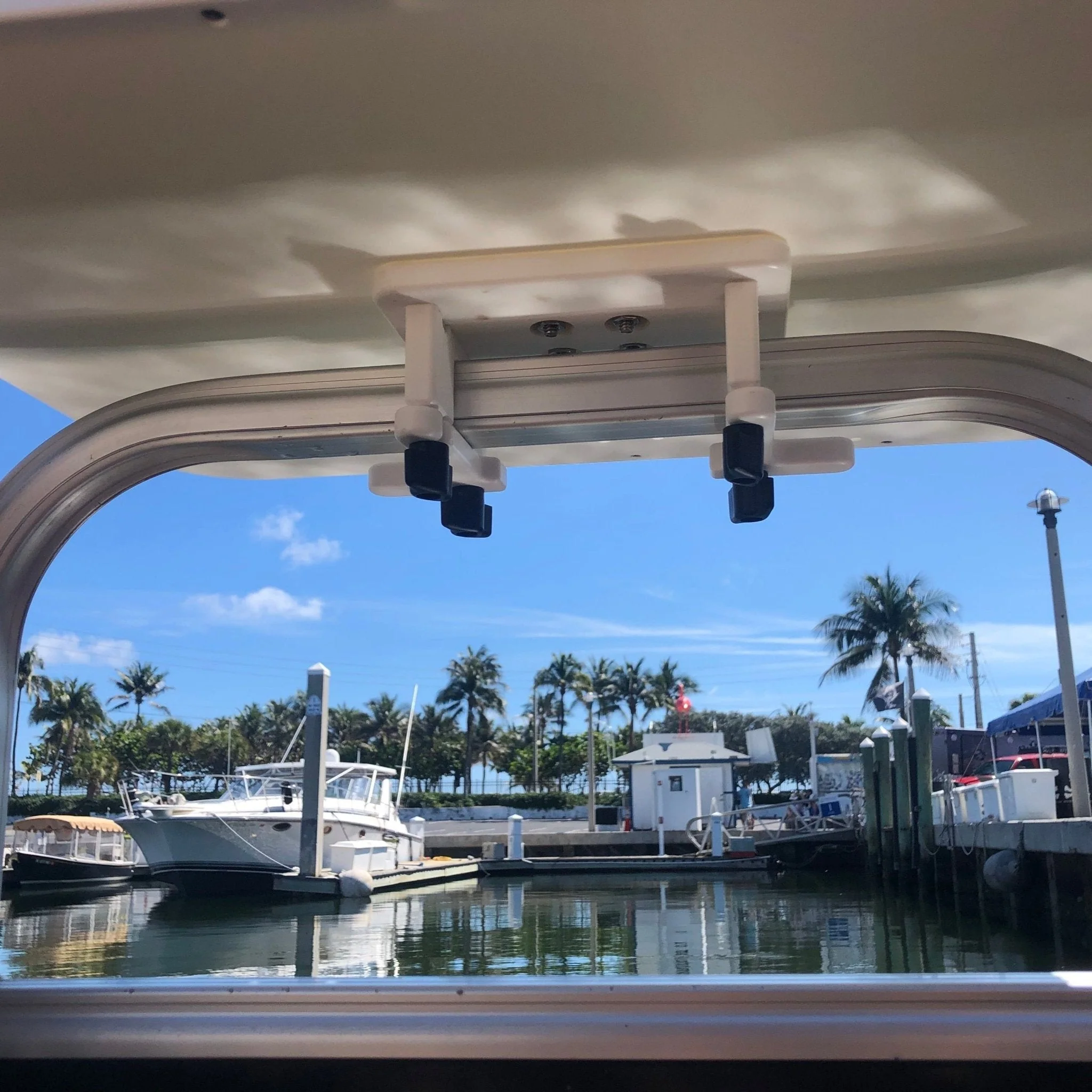Docktail Utility Table with Pontoon Rail Mount - Image 5